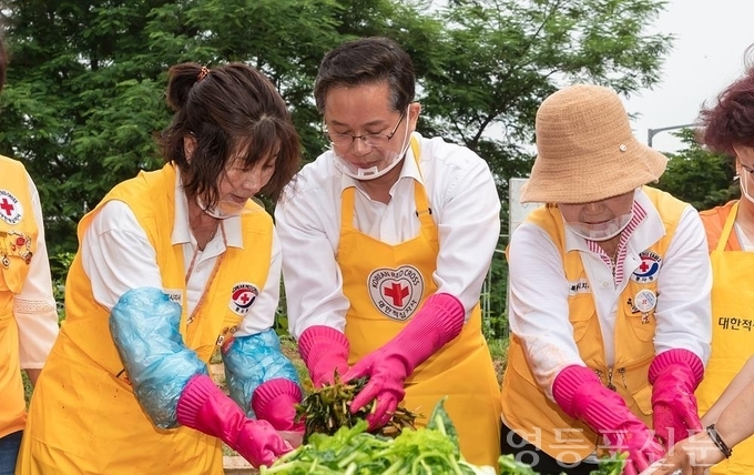 최호권 영등포구청장, 취약계층 위한 여름철 김장 나눔 활동 펼쳐