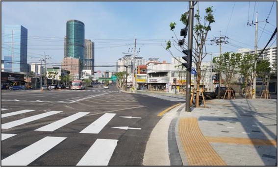 교통섬 철거 후