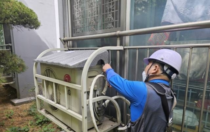 영등포구, ‘에어컨 실외기 차양막 설치’ 2,000가구 지원